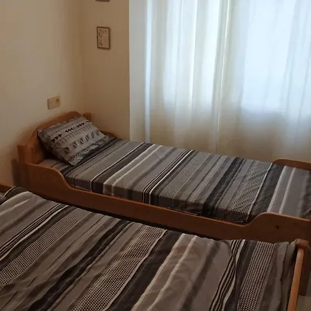 35 Carrer Sant Bartomeu Apartment